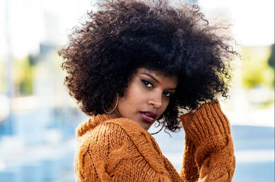how to tame frizzy curly hair