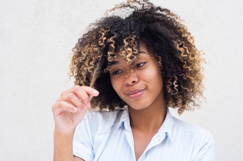 How To Manage Split Ends On Curly Hair